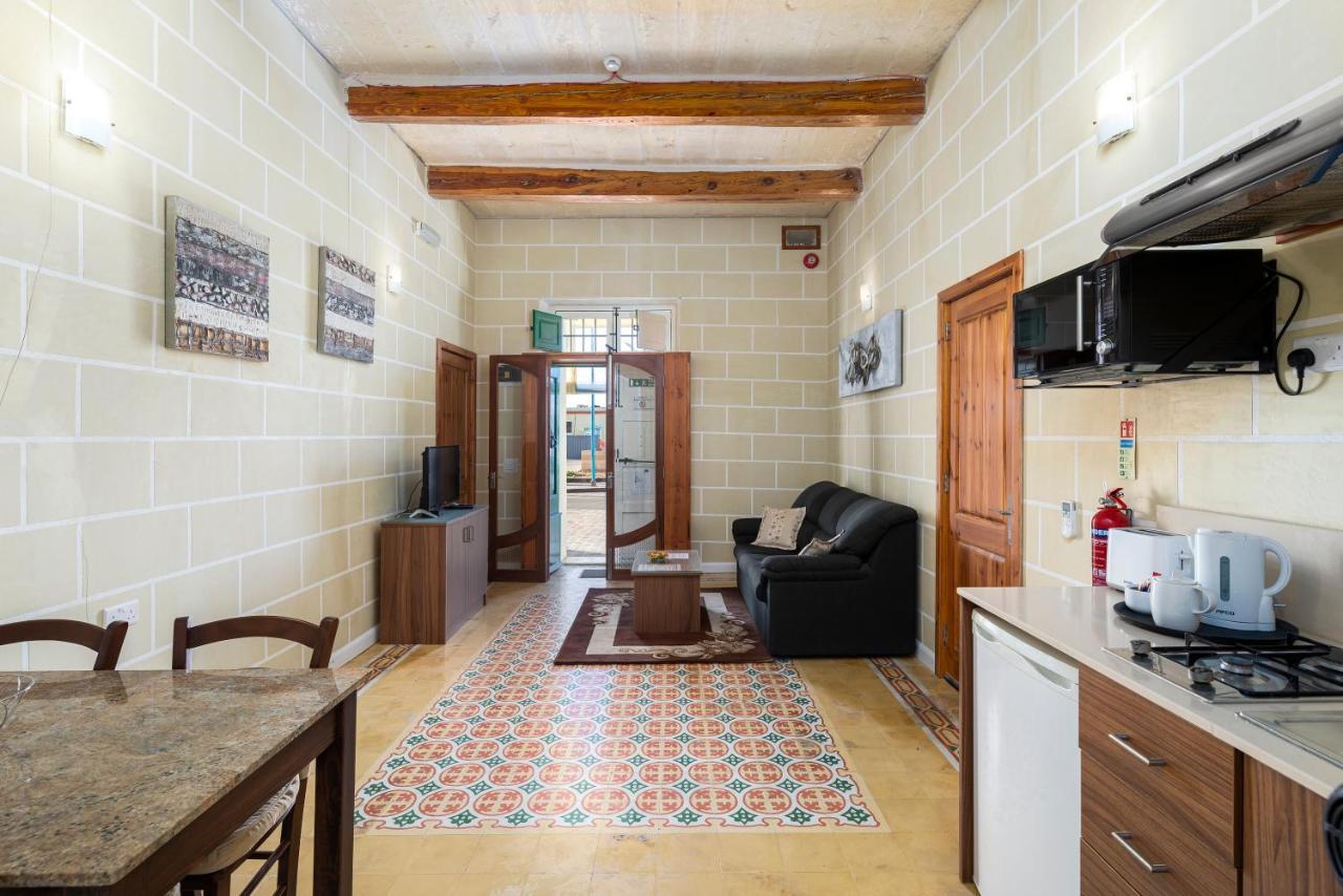 Quayside Apartments Marsaxlokk Exteriér fotografie